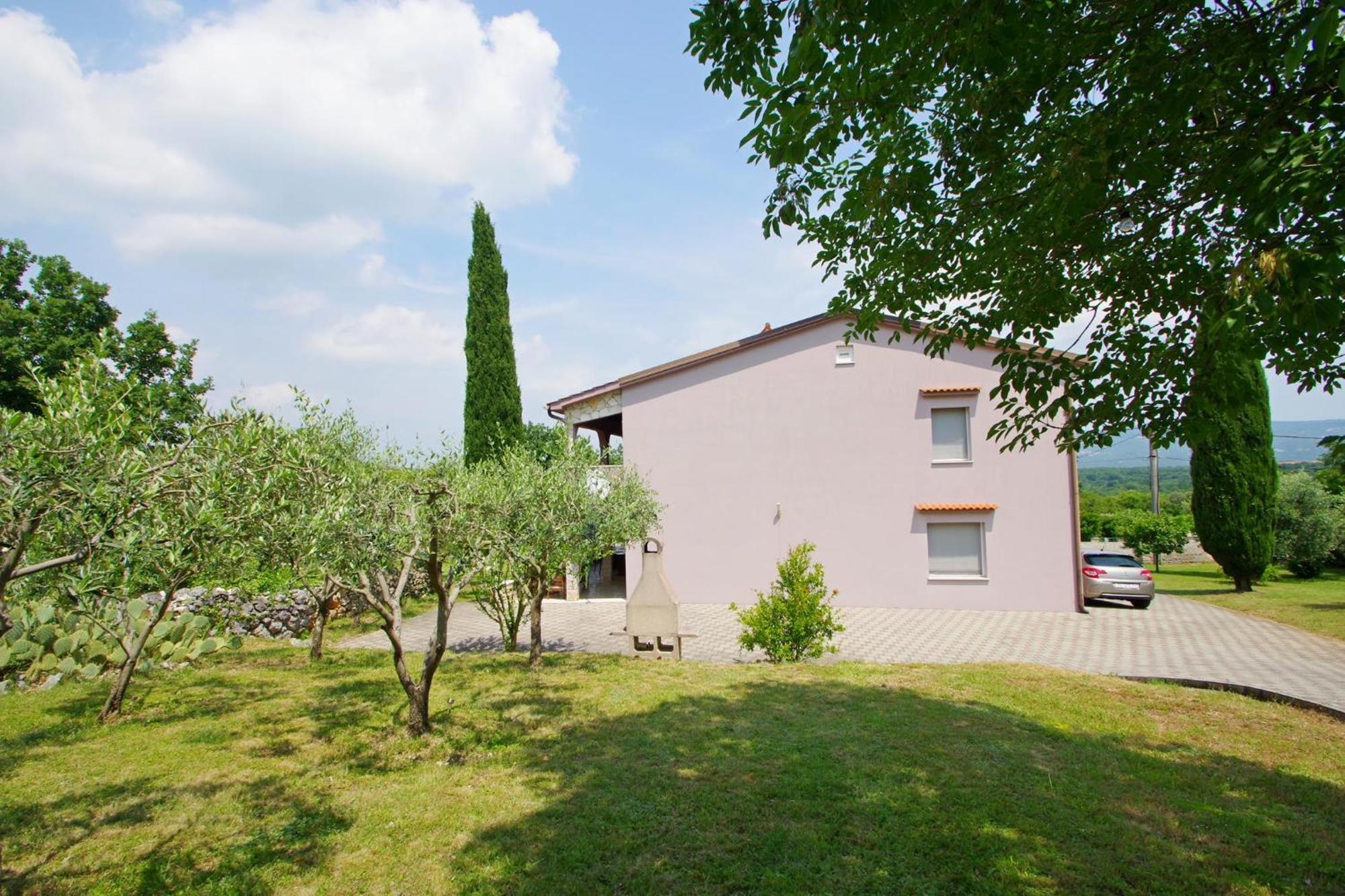 Apartments Nikolina Rakalj Εξωτερικό φωτογραφία